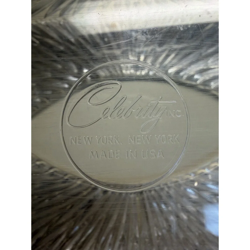 Celebrity Inc Art Deco Lucite Tissue Box Cover Clear Acrylic 10